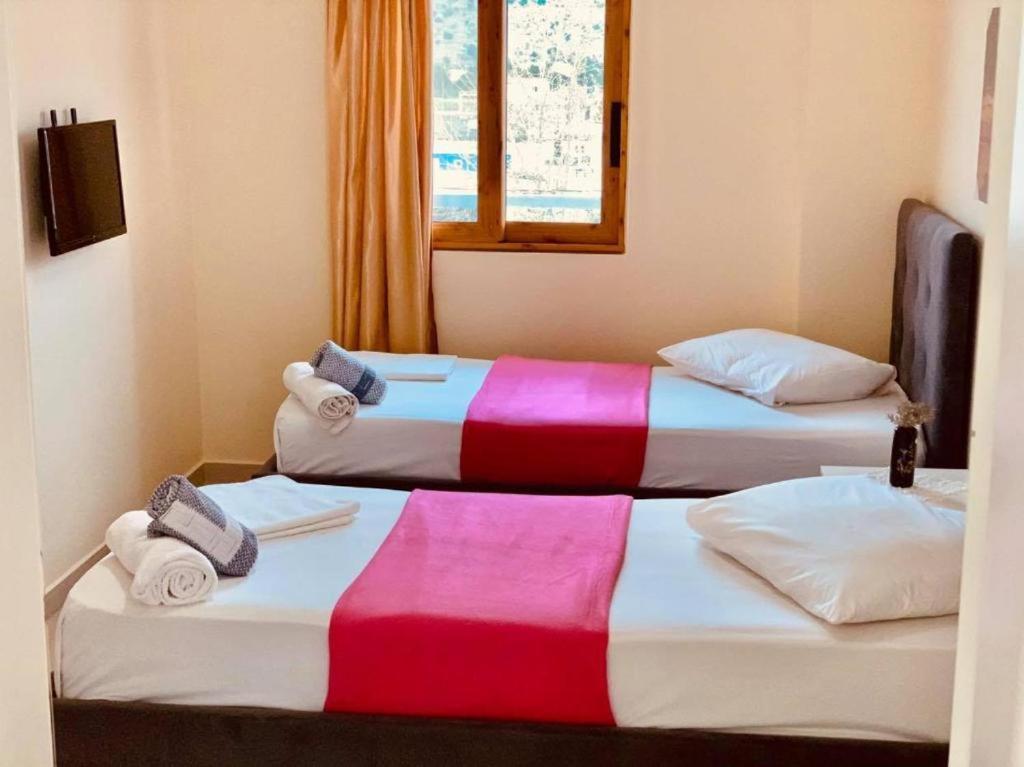 Mintt Hotel Ksamil Exterior foto